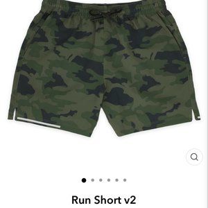 Bearbottom 5.5" athletic shorts